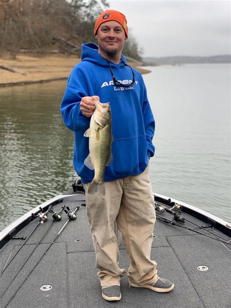 biggest fish in smith mountain lake|smith lake fishing reports.